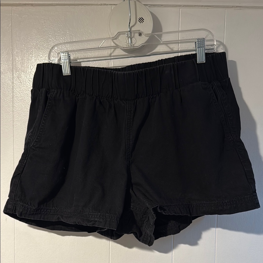 5 Inch Pull-on Lightweight Black High-Rise Short